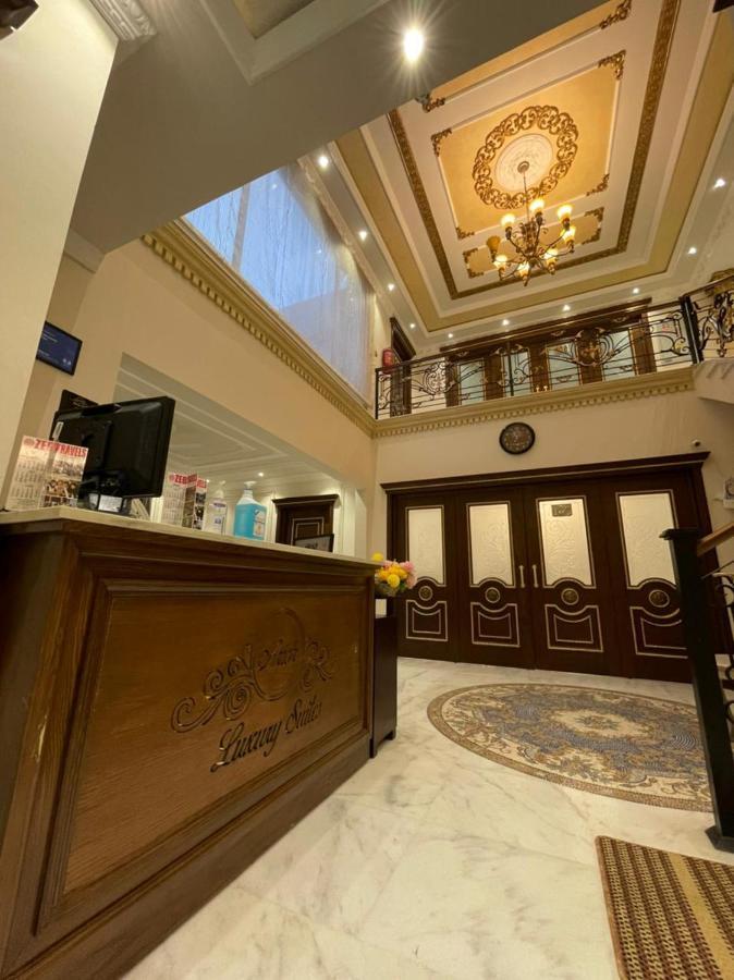 Arish Luxury Suites Скарду Екстериор снимка